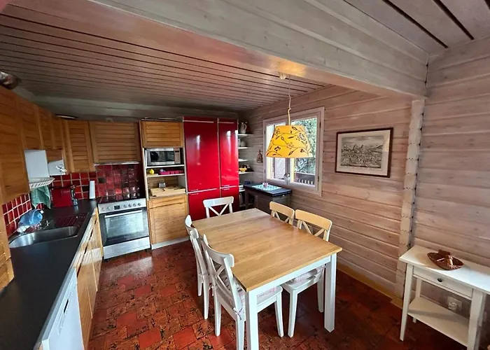 Porkka Cosy & Quiet 8 Pers Chalet *