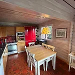 Porkka Cosy & Quiet 8 Pers Alpesi faház *